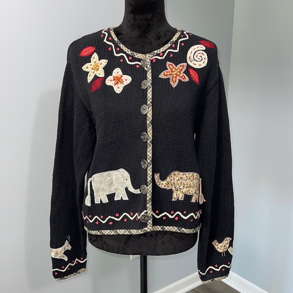 Orvis Sweaters - Vintage Orivis ramie cardigan sweater Medium floral animals patch embroidered